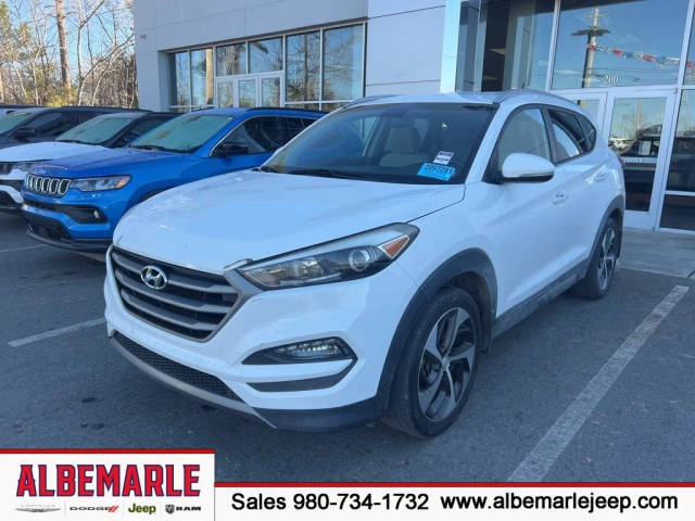 2016 Hyundai Tucson Sport AWD photo