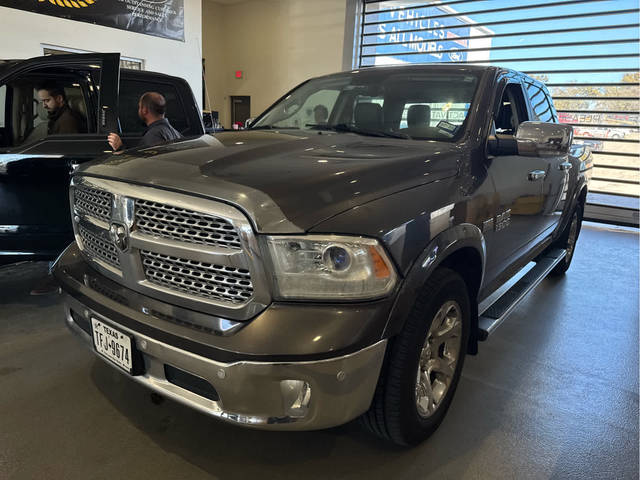 2016 Ram 1500 Laramie 4WD photo