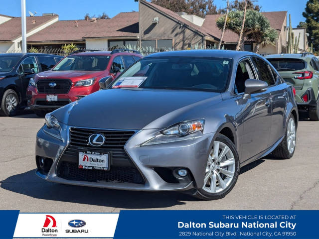 2016 Lexus IS  RWD photo