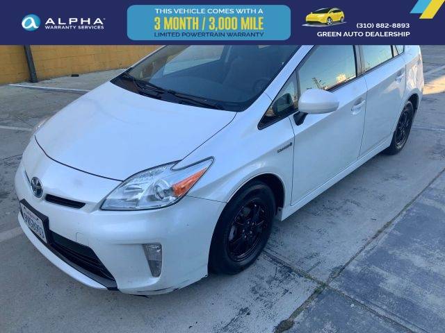 2015 Toyota Prius Two FWD photo