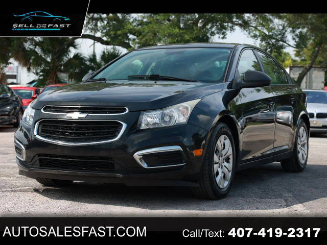 2016 Chevrolet Cruze LS FWD photo
