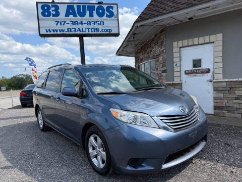 2015 Toyota Sienna LE FWD photo