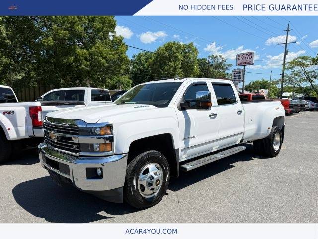 2015 Chevrolet Silverado 3500HD LTZ 4WD photo
