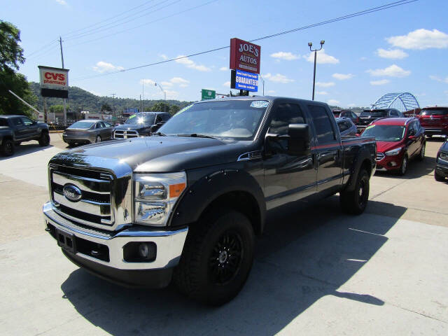 2016 Ford F-250 Super Duty XLT 4WD photo