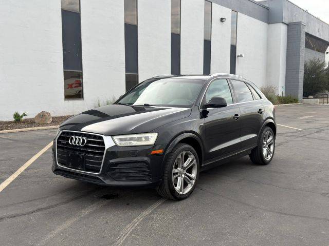 2016 Audi Q3 Prestige AWD photo