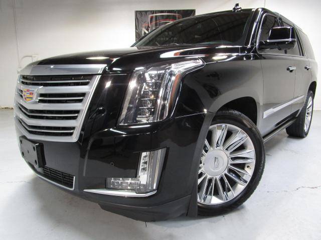 2016 Cadillac Escalade Platinum 4WD photo