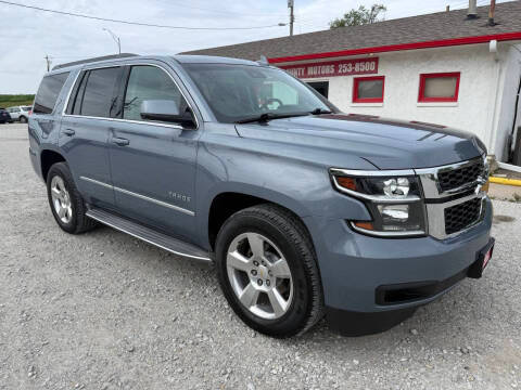 2016 Chevrolet Tahoe LT 4WD photo