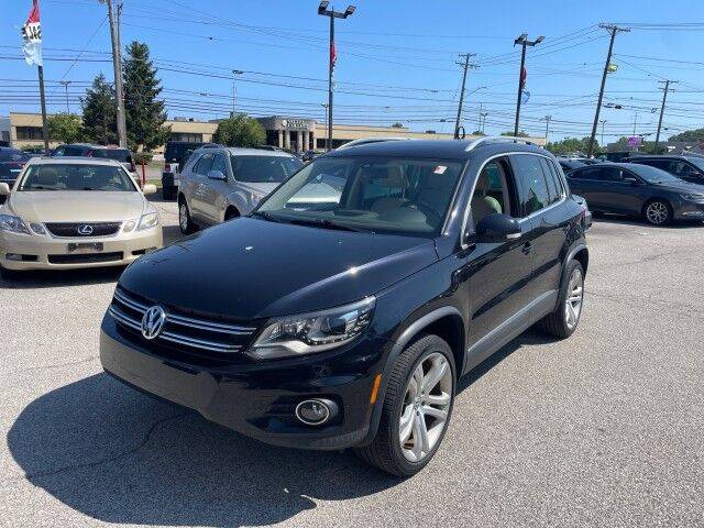 2016 Volkswagen Tiguan SEL FWD photo