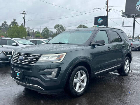 2016 Ford Explorer XLT 4WD photo