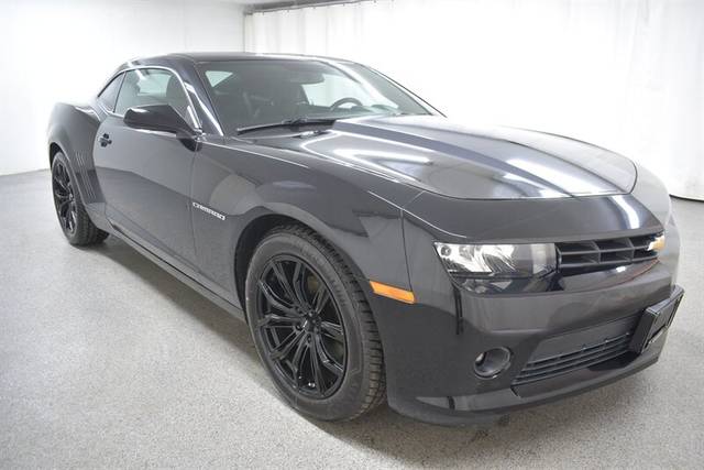 2015 Chevrolet Camaro LT RWD photo