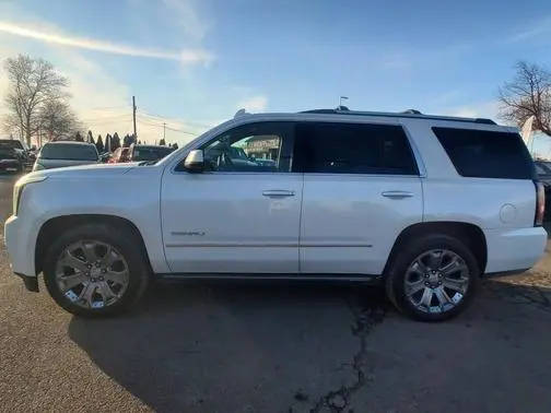 2016 GMC Yukon Denali 4WD photo
