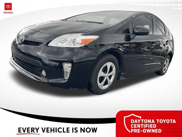 2015 Toyota Prius Three FWD photo
