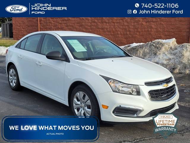 2016 Chevrolet Cruze LS FWD photo