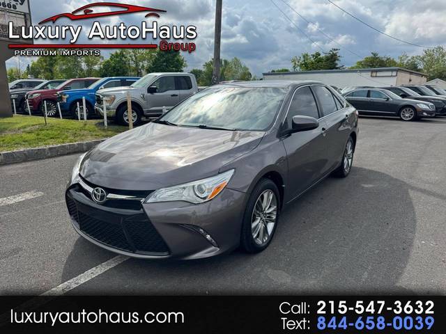 2016 Toyota Camry SE FWD photo