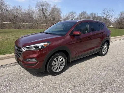 2016 Hyundai Tucson SE AWD photo