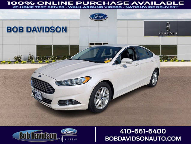 2016 Ford Fusion SE FWD photo