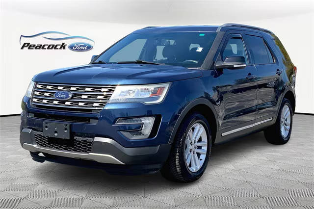 2016 Ford Explorer XLT FWD photo