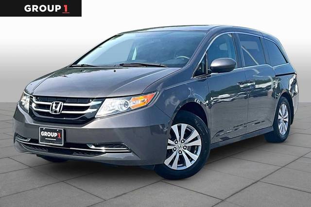 2016 Honda Odyssey SE FWD photo