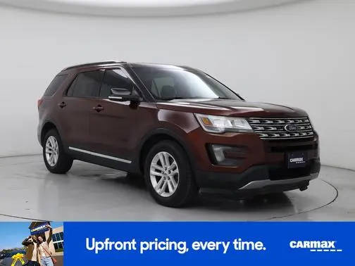 2016 Ford Explorer XLT FWD photo