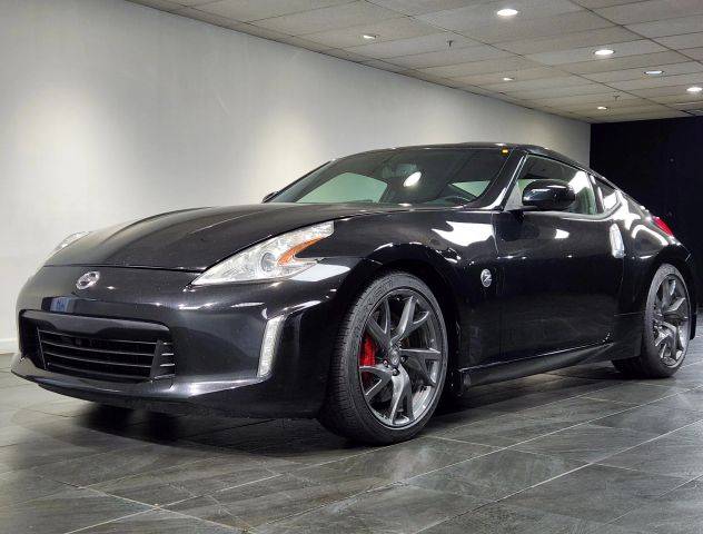 2016 Nissan 370Z Sport RWD photo