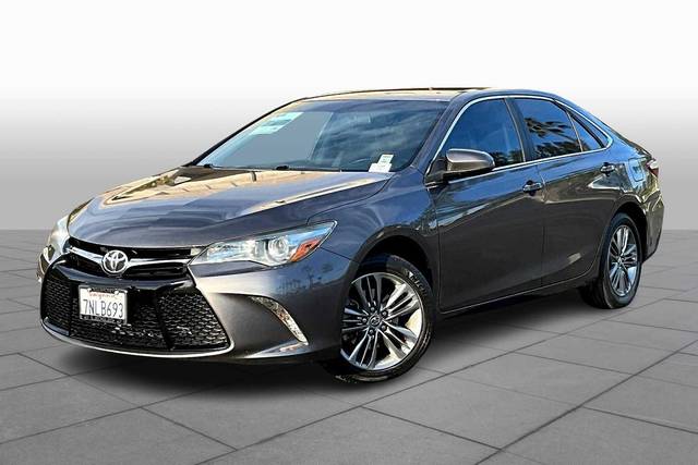 2016 Toyota Camry SE FWD photo