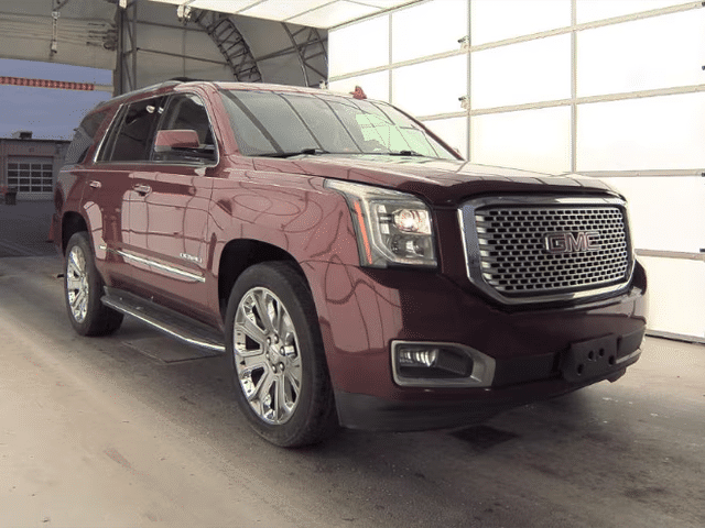 2016 GMC Yukon Denali 4WD photo