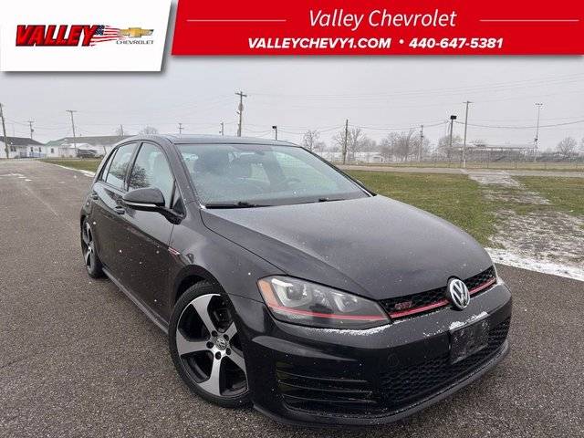 2016 Volkswagen Golf GTI SE FWD photo