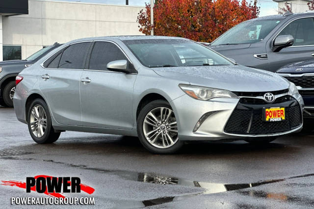 2016 Toyota Camry SE FWD photo