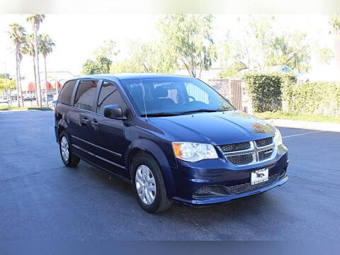 2016 Dodge Grand Caravan American Value Pkg FWD photo