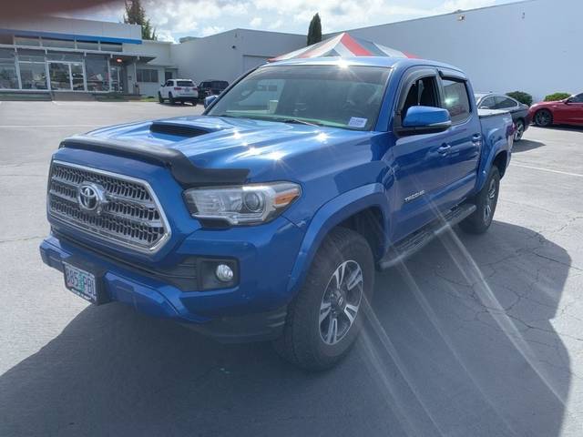 2016 Toyota Tacoma TRD Sport RWD photo