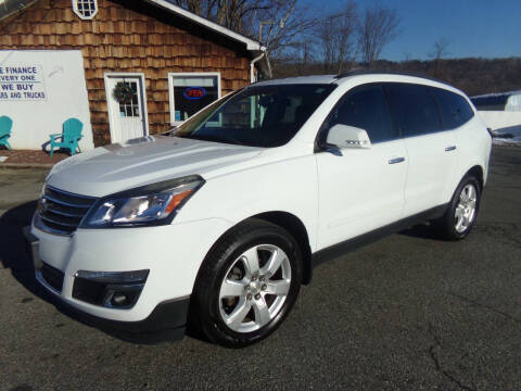 2016 Chevrolet Traverse LT AWD photo