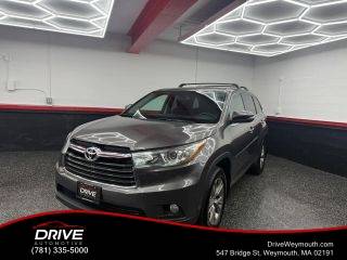 2015 Toyota Highlander LE Plus AWD photo
