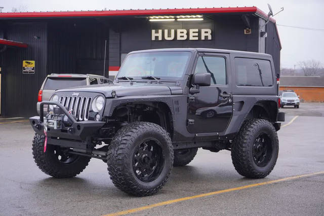 2016 Jeep Wrangler Sahara 4WD photo