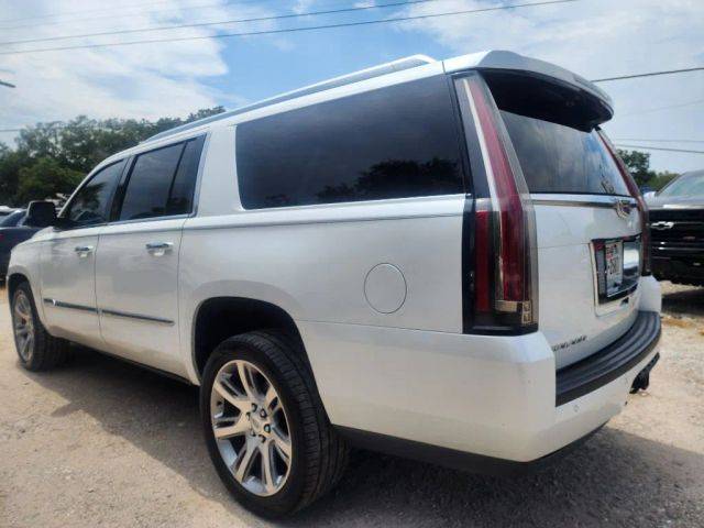 2016 Cadillac Escalade ESV Luxury Collection RWD photo