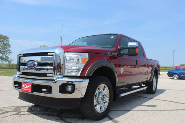 2016 Ford F-250 Super Duty Lariat 4WD photo