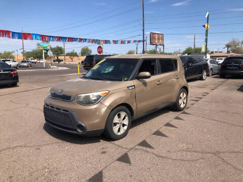 2016 Kia Soul Base FWD photo