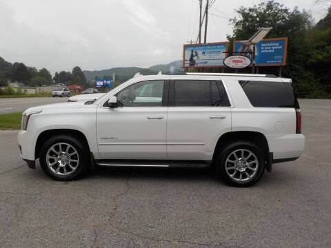 2016 GMC Yukon Denali 4WD photo