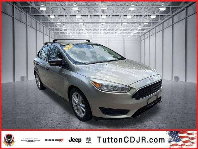 2016 Ford Focus SE FWD photo