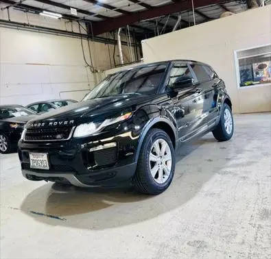 2016 Land Rover Range Rover Evoque SE 4WD photo