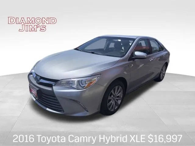 2016 Toyota Camry XLE FWD photo