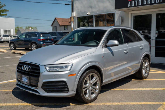 2016 Audi Q3 Prestige AWD photo