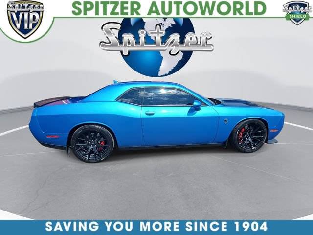 2016 Dodge Challenger SRT Hellcat RWD photo