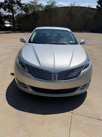 2016 Lincoln MKZ Hybrid FWD photo