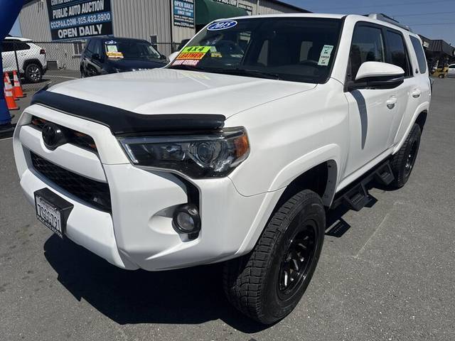 2015 Toyota 4Runner SR5 Premium 4WD photo