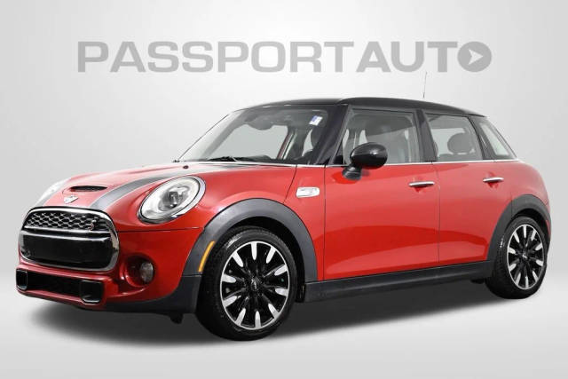 2016 MINI Hardtop 4 Door S FWD photo