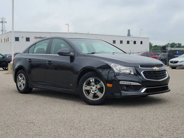 2016 Chevrolet Cruze LT FWD photo