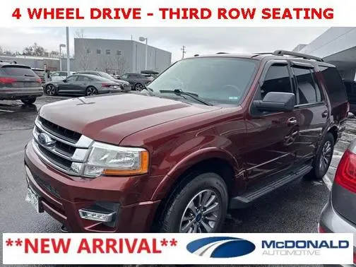 2016 Ford Expedition XLT 4WD photo