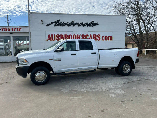 2016 Ram 3500 Tradesman 4WD photo