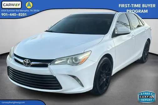 2016 Toyota Camry LE FWD photo