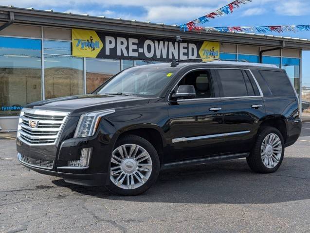 2016 Cadillac Escalade Platinum 4WD photo